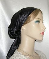 Black Satin Mitpachat Snood Headcovering