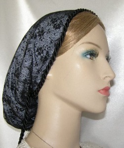 Black Chantilly Lace Lined Snood Headcoverings