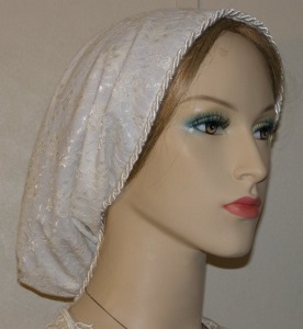 Ivory Plain Lace Lined Snood Headcovering