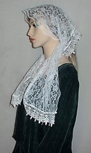 White Floral Lace Venise Trimmed Hair Wrap Headcovering