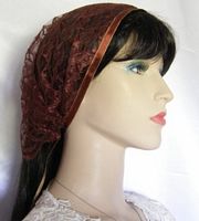 Yehudit Brown Lace Mimkhatah
