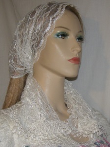 Ivory Floral Venise Trim Headwrap Veil